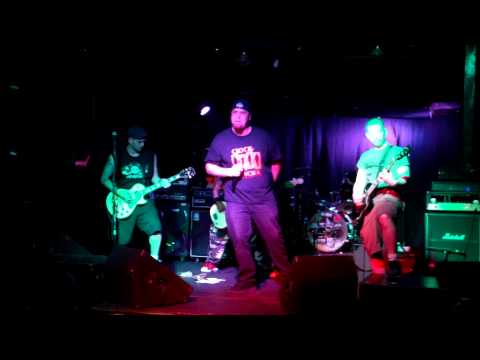 Abject! Ostrich farm live @ bogies in albany ny 8-17-13-1/1