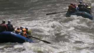 preview picture of video 'River Rafting at Kullu, Himachal Pradesh'
