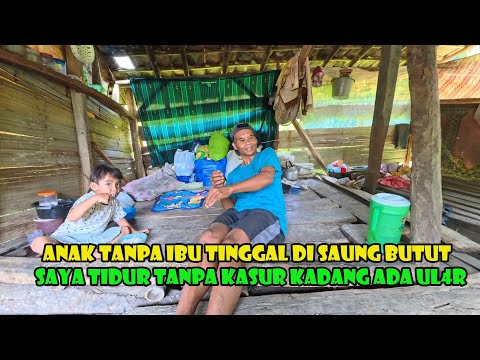 Again and again..Sadness that scratches the heart..A child without a mother lives in a shabby hut.