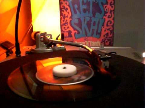 SUGAR 'N' DANDY - LET'S SKA  ( SKA )