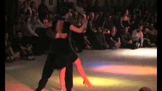 MILONGA OFFICINA TANGUERA ven 29 gen 2011 Federico NAVEIRA y Ines MUZZOPAPPA