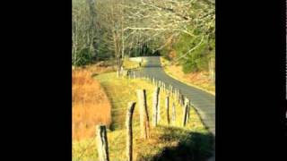 The Lacs : Country Road