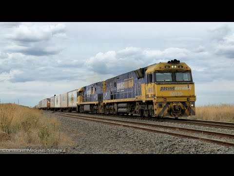 6MP4 TOLL / Pacific National Container Train (4/3/2022) - PoathTV Australian Railways
