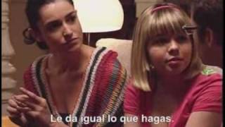 Violette traduit la discussion de Thomas et Ir�ne