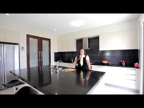 8 Jardine Close, Gledswood Hills