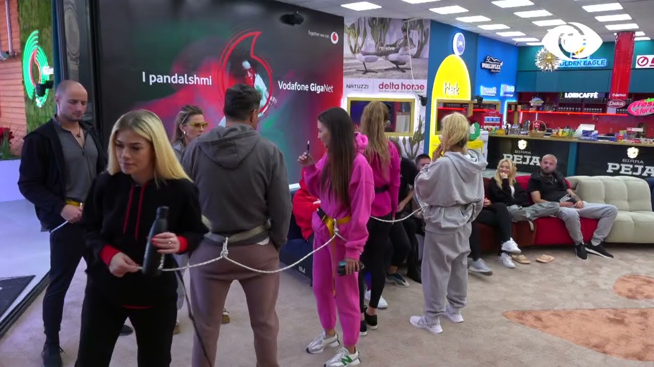 Ermiona heq litarin, del nga loja