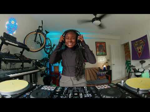 A NEO-SOUL SOUNDSCAPE FT. JILL SCOTT, ANGIE STONE, INDIA ARIE, ERIC BENET, MAXWELL, & MORE!