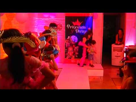 Princesas y Divinas Cumple Abril