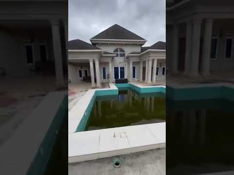 5-Bedroom Fully Detached Bungalow with Swimming Pool at Jakande/Isolo
