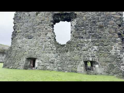 OLDERFLEET CASTLE in LARNE TOWN in NORTHERN IRELAND * 4K (60fps)