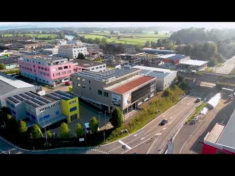 Überflug Knobel NordOst mit Blick auf Reussbrücke