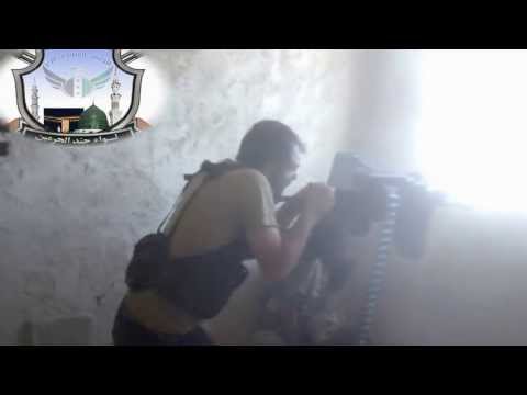 استهداف قوات النظام بالدوشكا لسحب أحد الجرحى من أرض المعركة من قبل لواء جند الحرمين في حلب