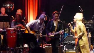Mad Dogs & Dominos ft Christine Ohlman - Going Down 2-7-14 Highline Ballroom, NYC
