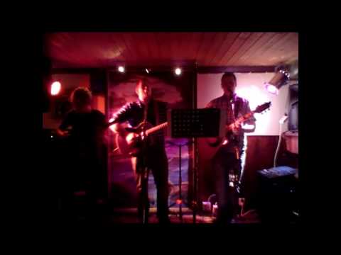 Hanssen Company - Chasing Cars