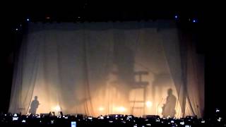 One Republic - Light it Up (live) Stadthalle Wien 15.11.2014 HD