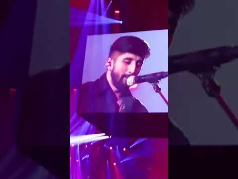 Glauco canta en el sportpaleis