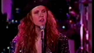 T&#39;pau - Only The Lonely