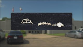 Deputies release pictures of jewelry found on girl's remains in Wharton County