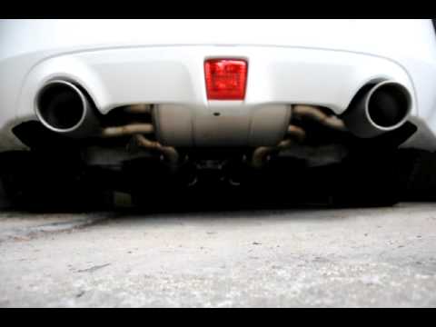 370z Akrapovic exhaust