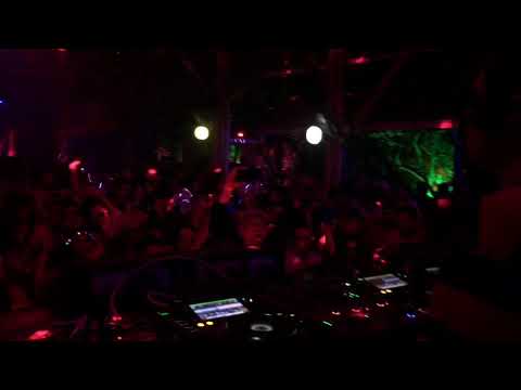 Alvaro AM @ Lost Beach Club (Montañita, Ecuador)