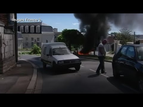 Suite à la mort d’un des leurs, les gitans saccagent la ville et terrorisent ses habitants