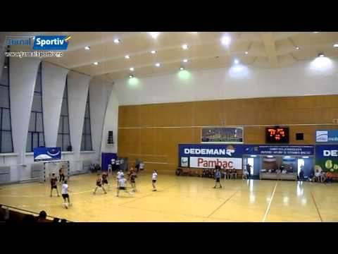 Turneu Final Handbal Juniori III Bacau 2013 - Semifinala 1: AH Minaur Baia Mare-U Trans. Cluj 26-24