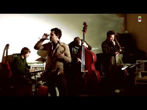 Lukas im Dorf @ verein08