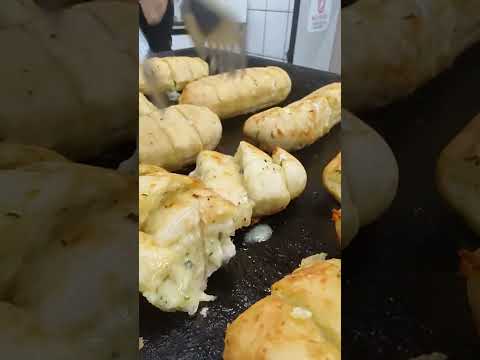 Experimentando o Pão de Alho São Paulo Santa Cruz do Rio Pardo SP
