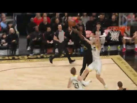 Chris Boucher posterizes Kelly Olynyk || 22-23 season
