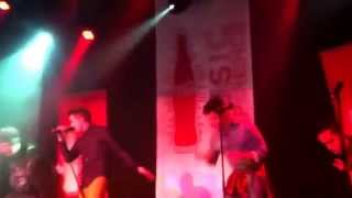 Miss Firestarter - Midnight Red en Barcelona