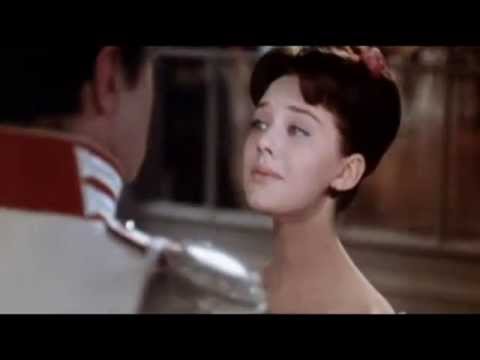 FlyingLibertyMovies - Alexandre Desplat - Chez Chanel