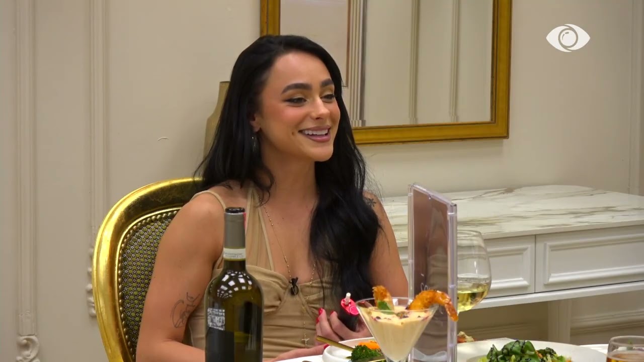 “Të thoja më fal, kur nuk kisha faj…”/ Egli-Gjestit gjatë bisedës