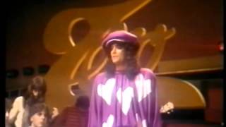 Renato Zero - Amico - Live - Real - LQ - HD - By Mrx