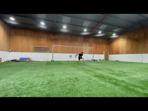 Beniamin Szubski (U16) training with Stuart Taylor @ STGKA (13 Nov 2024)