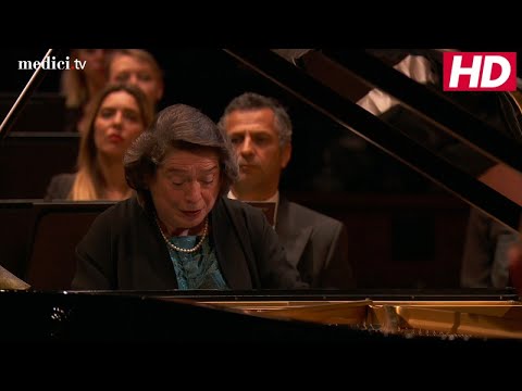 Elisabeth Leonskaja - Franz Schubert: 3 Klavierstücke, D. 946