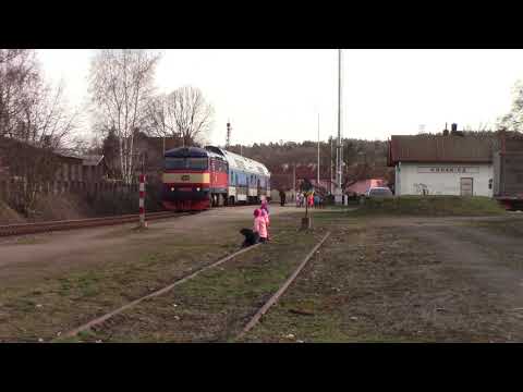 749.121-0 odjíždí z Krhanic