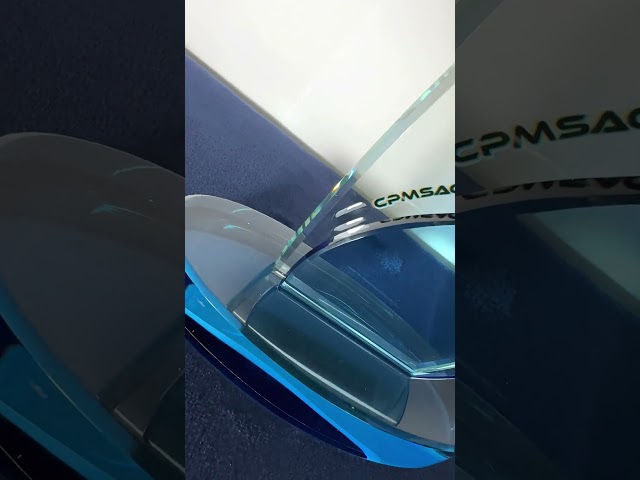 Vídeo relacionado con Novalith Trofeos de Cristal Personalizados, Trofeos a Medida con Texto, Logotipo o Foto, Regalos de Agradecimiento para Empleados, Empresas, Deportes, Colegios y Regalos de Agradecimiento (Estilo 1)