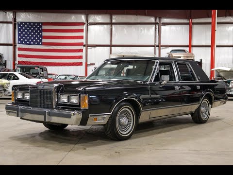 1989 Lincoln Town Car (CC-1327300) for sale in Kentwood, Michigan