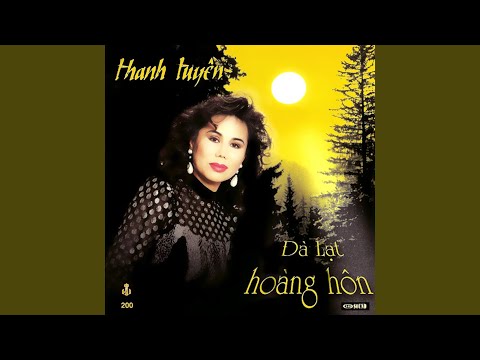 Thể hiện bởi Thanh Tuyền