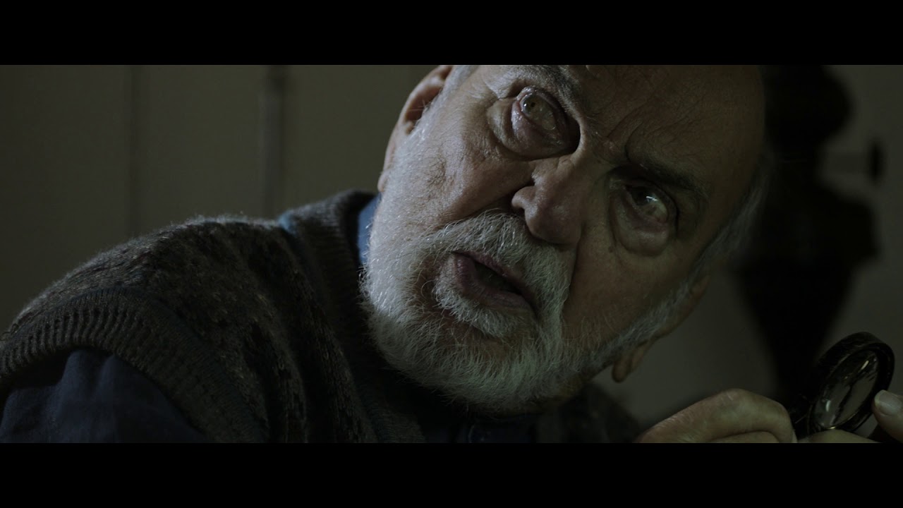 trailer Oficial