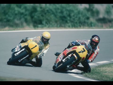 Barry Sheene 'Waves' at Kenny Roberts, with Brilliant Murray Walker Commentary!