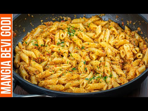PASTA AL PESTO DI POMODORI SECCHI E ANACARDI