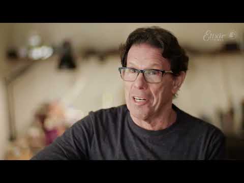 How to Set Up Your Acoustic Guitar to Match Your Playing Style | ELIXIR Strings