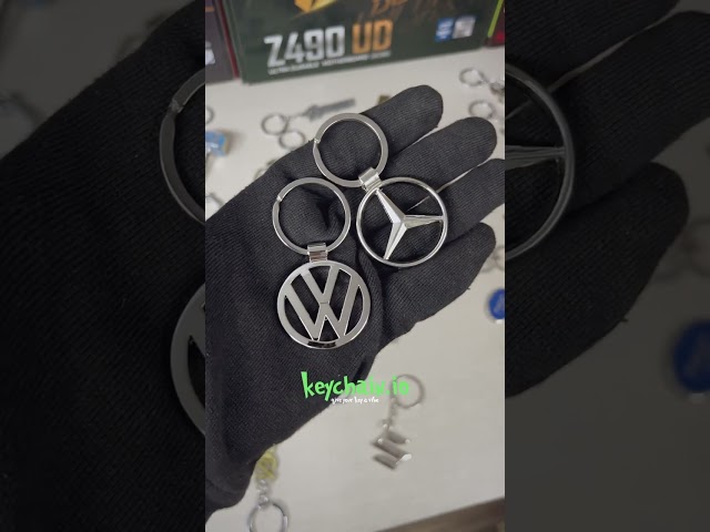 Vídeo relacionado con AUTOZOCO Llavero metálico en forma de coche, diseño coche, Llavero Automovil cromado, Key Chain car, Regalo concesionario, llavero Metálico auto, Color Plateado