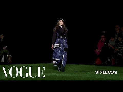 Marc by Marc Jacobs Fall 2015 Ready-to-Wear - Fashion Show - Style.com