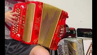 Cuando Tu Estas Conmigo - Los Tucanes de Tijuana. Acordeon