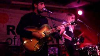 Slow Club - Giving Up On Love