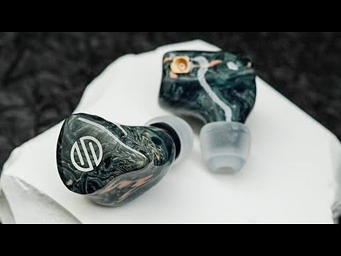 BGVP Phantom Earphone is an 8 driver hybrid IEM that combines Air-conduction & Bone-conduction Tech