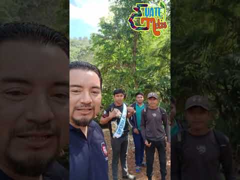 Churrasco en Semuy, El Estor, Izabal. Lujo de lugar para los aventureros por Guatemala 🖼🙌🏻❤️⛰️🎶