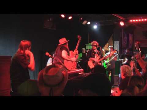 MARCUS KING BAND, GOTTROCKS G'VILLE, JUNE 18, 2017...4a